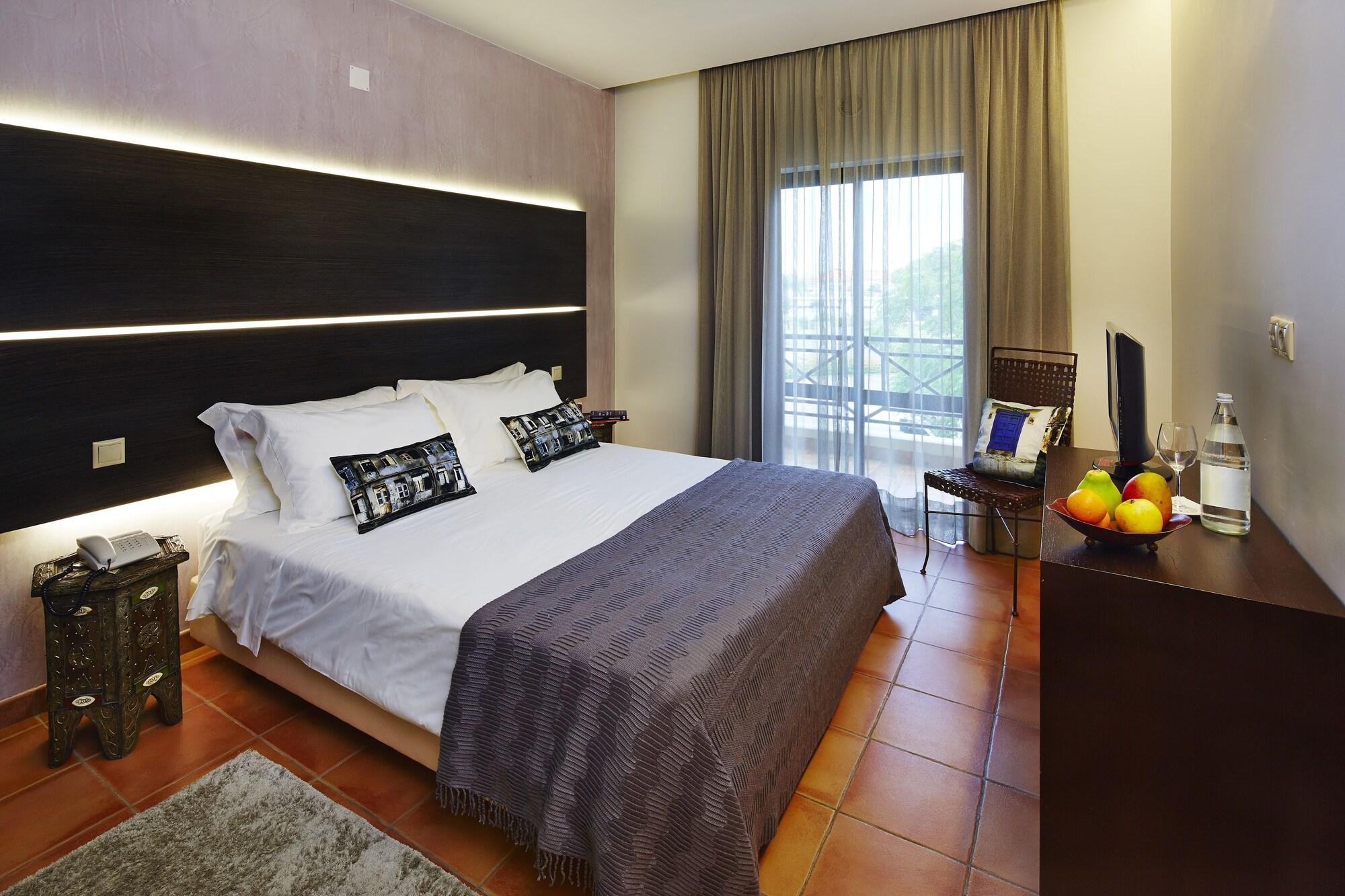 Hotel Parque Das Laranjeiras Виламура Екстериор снимка